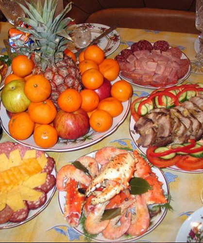 праздничный стол